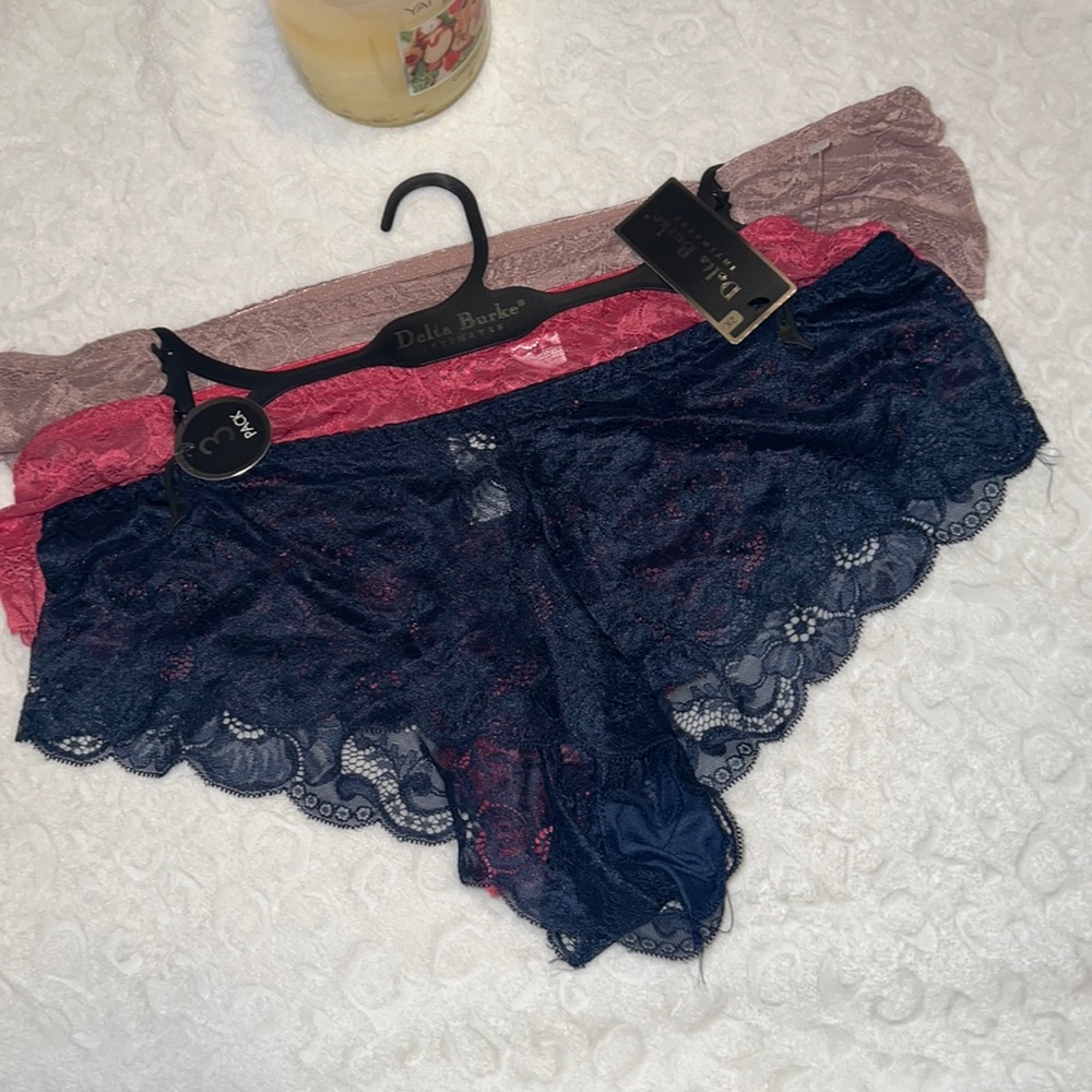 NEW! - 3-Pack Delta Burke Panties - Size 2X (New w/Tags)